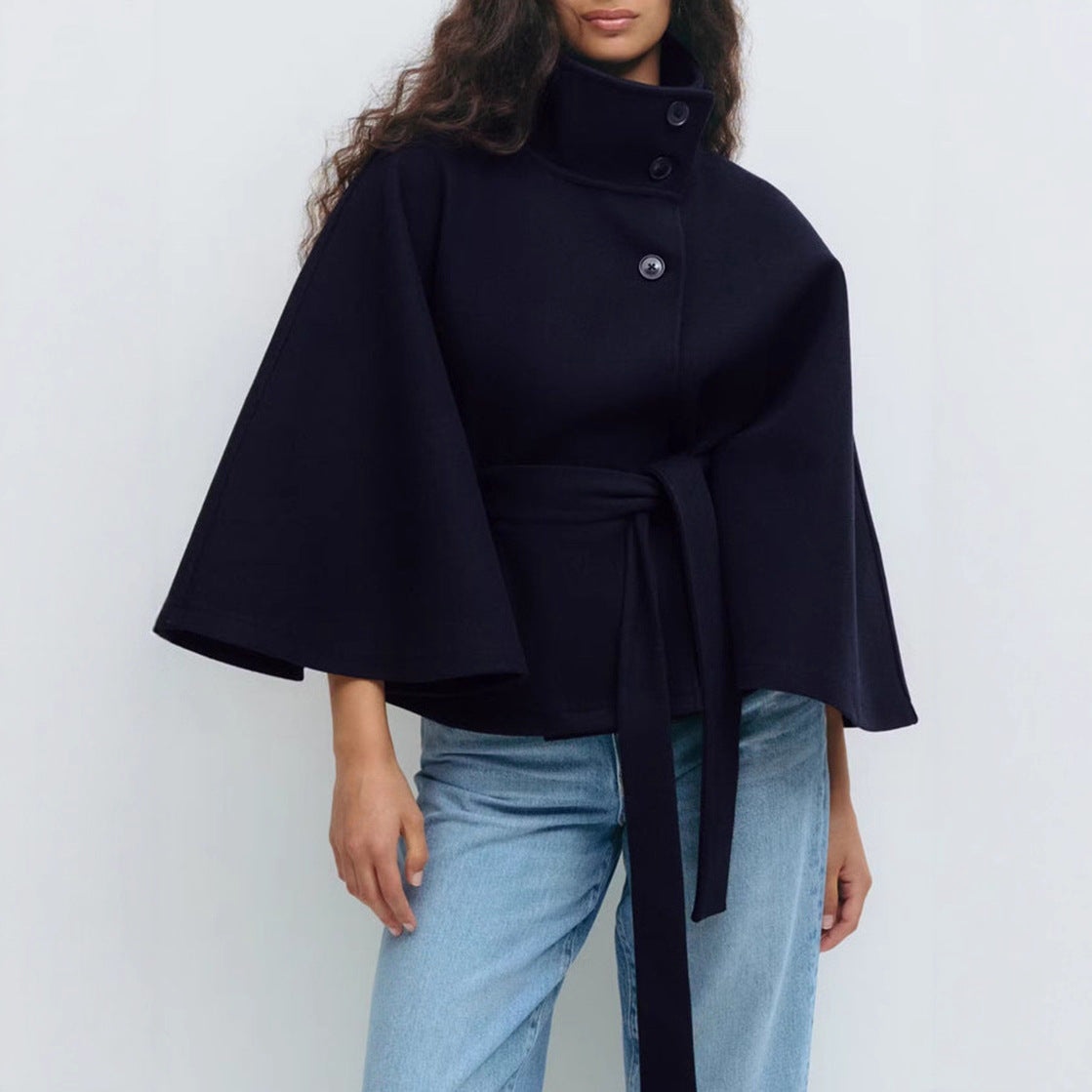 Kemetta™ – Manteau Cape à Col Montant & Ceinture