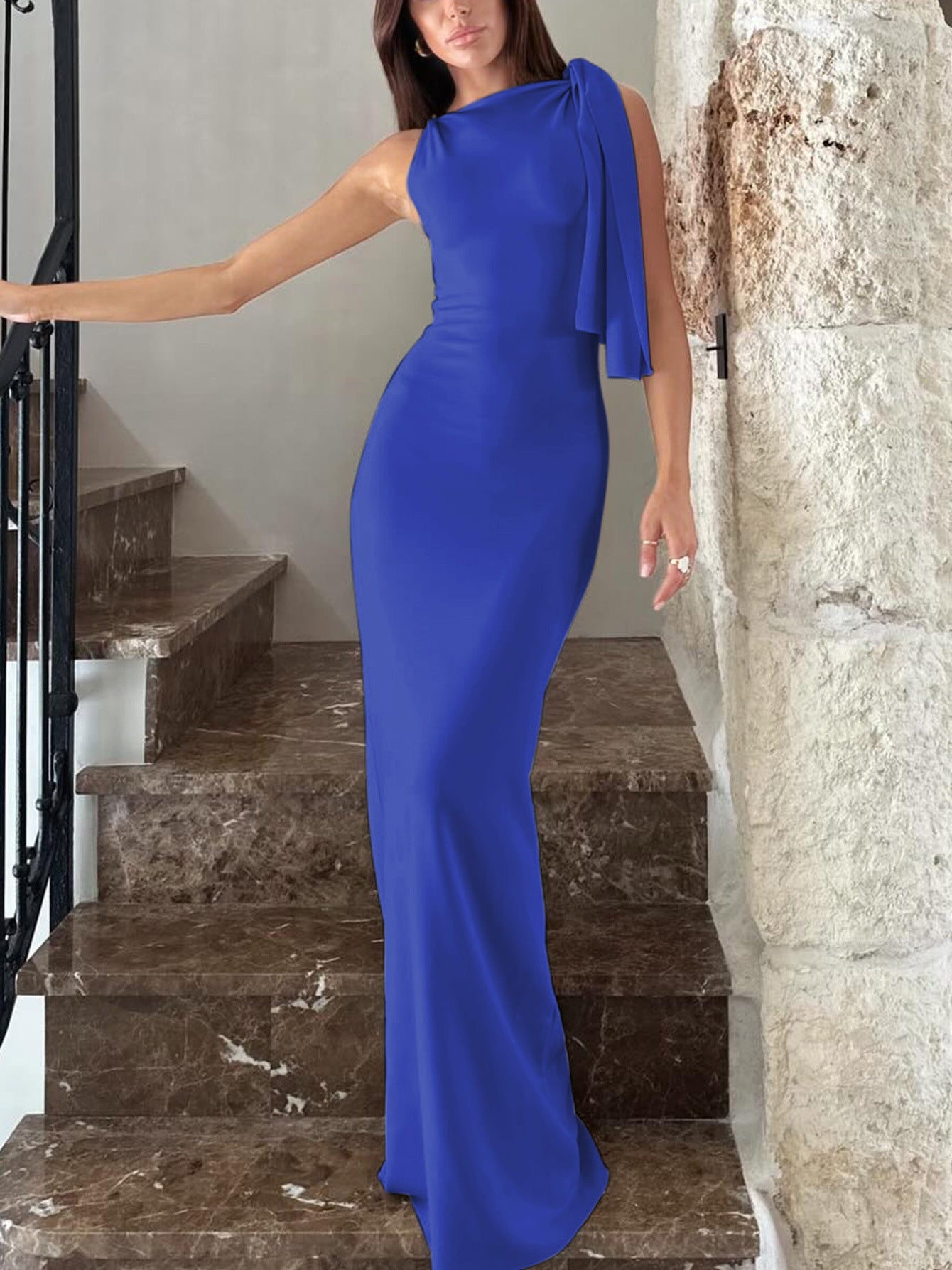 Kemetta™ –  Robe Longue Asymétrique Sans Manches