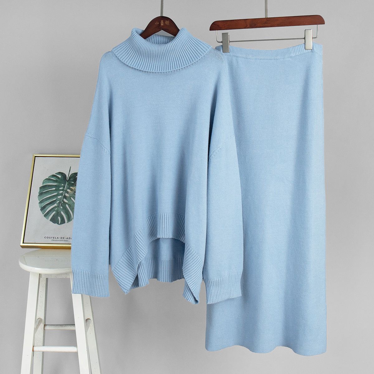 Kemetta™ – Ensemble Pull Col Roulé & Jupe Tricotée