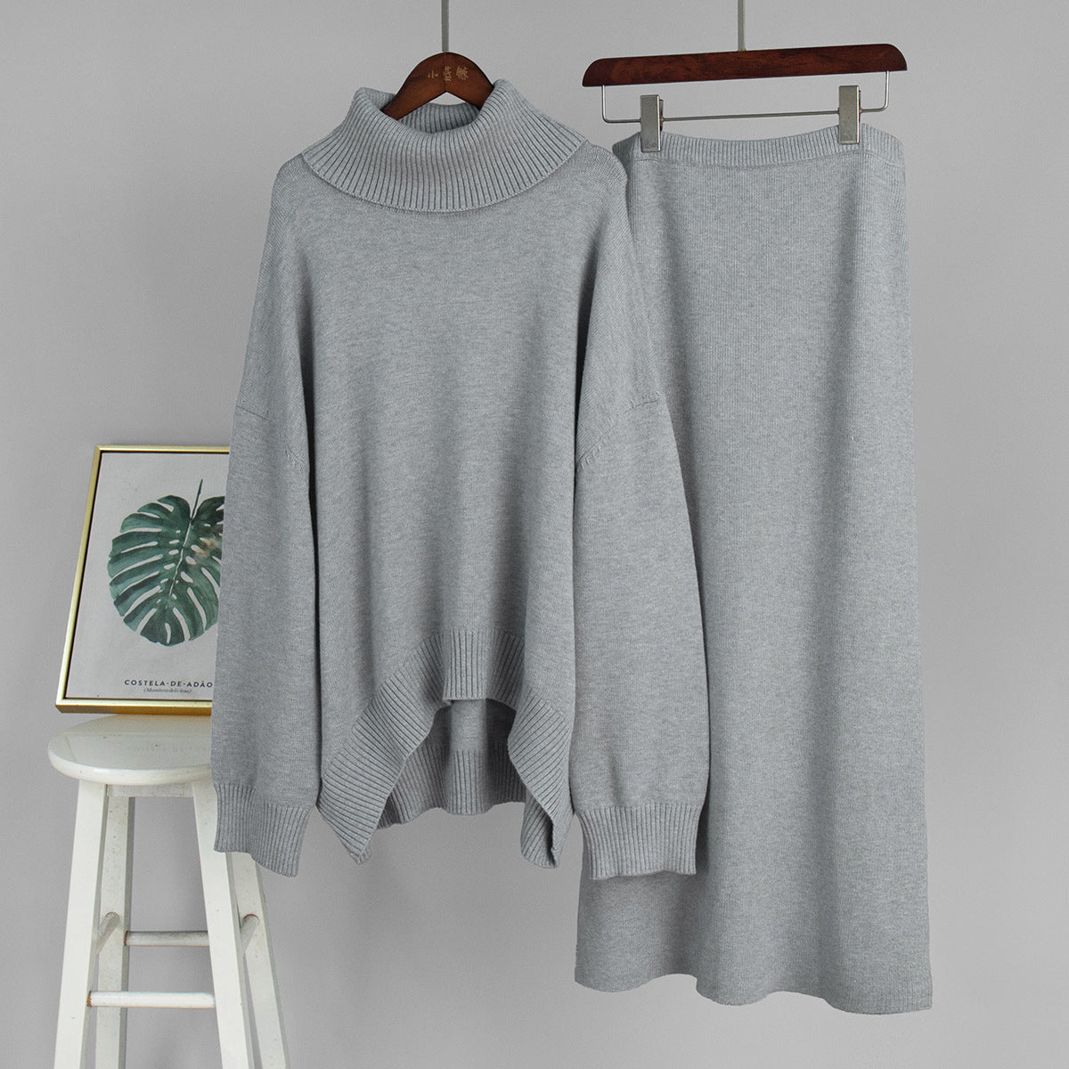 Kemetta™ – Ensemble Pull Col Roulé & Jupe Tricotée